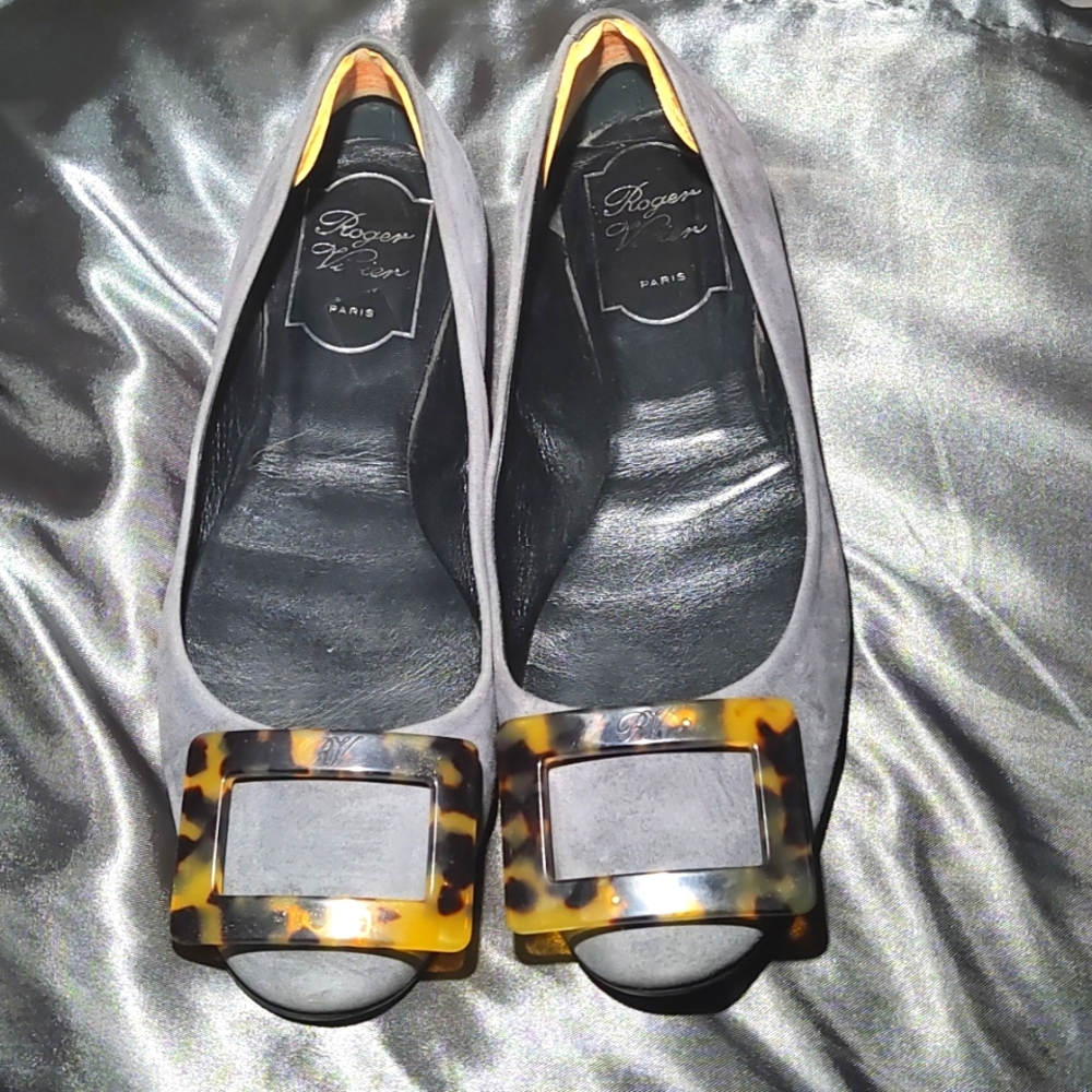 Roger Vivier Flat Size 36
